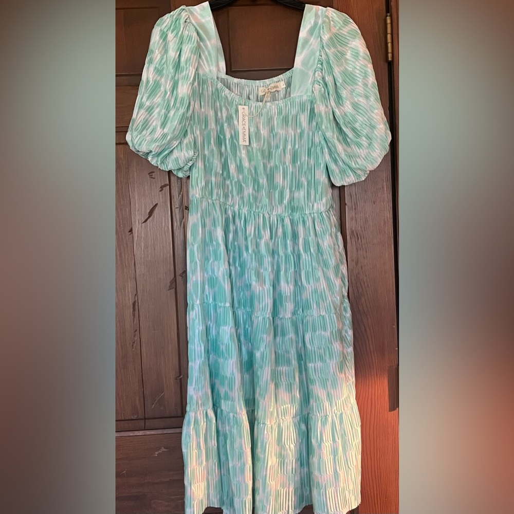 Ladies Mint, Light Blue and White Dress. Brand New. Size, 2XL